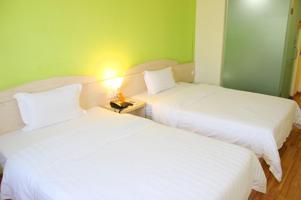 7Days Inn Deyang Wenmiao Square Экстерьер фото